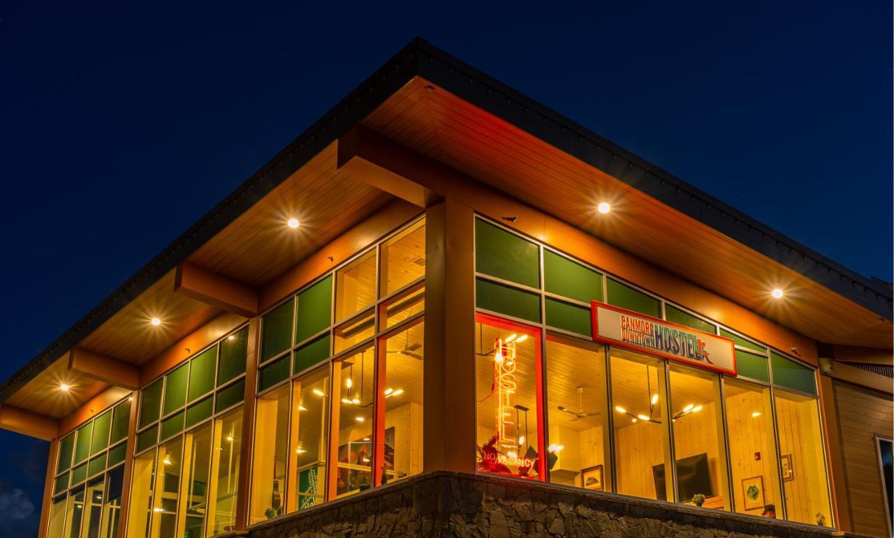 Canmore Downtown Hostel Екстериор снимка