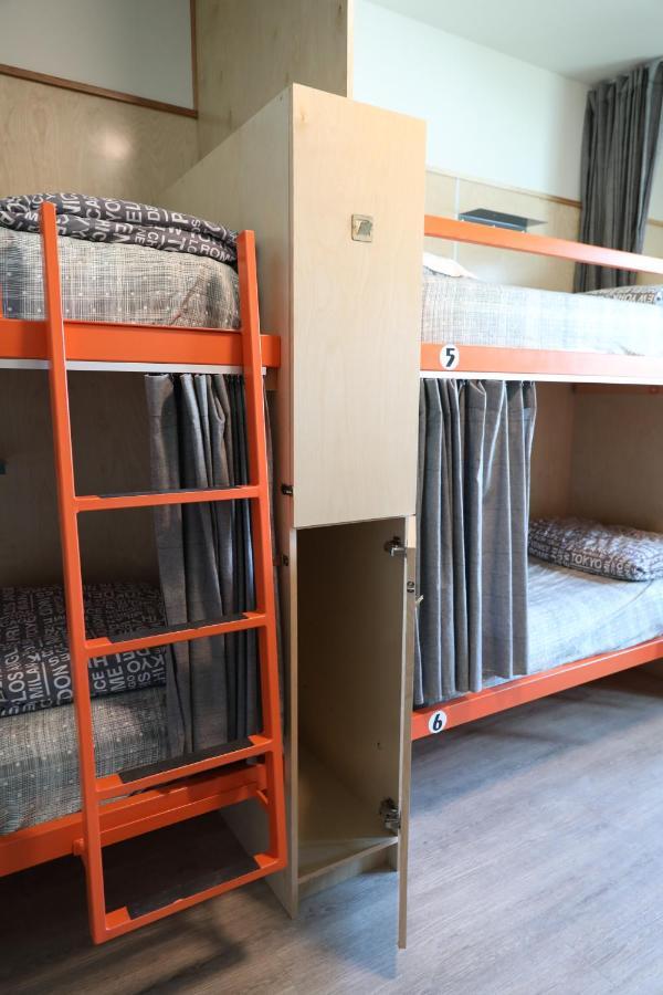 Canmore Downtown Hostel Екстериор снимка